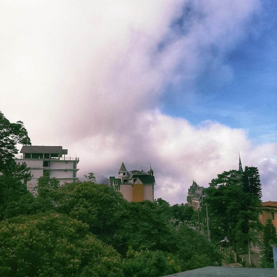 Hotel Khach San Rosalia Tam Ðảo Exteriér fotografie