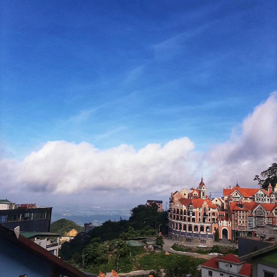 Hotel Khach San Rosalia Tam Ðảo Exteriér fotografie