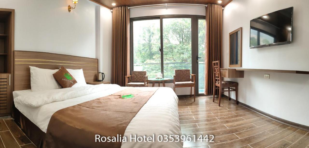 Hotel Khach San Rosalia Tam Ðảo Exteriér fotografie