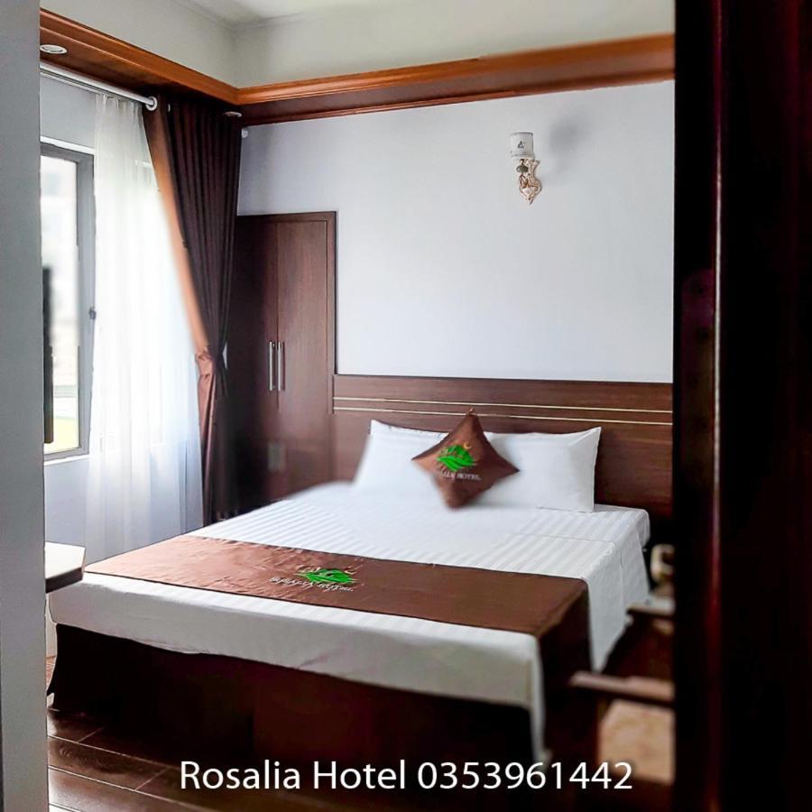 Hotel Khach San Rosalia Tam Ðảo Exteriér fotografie