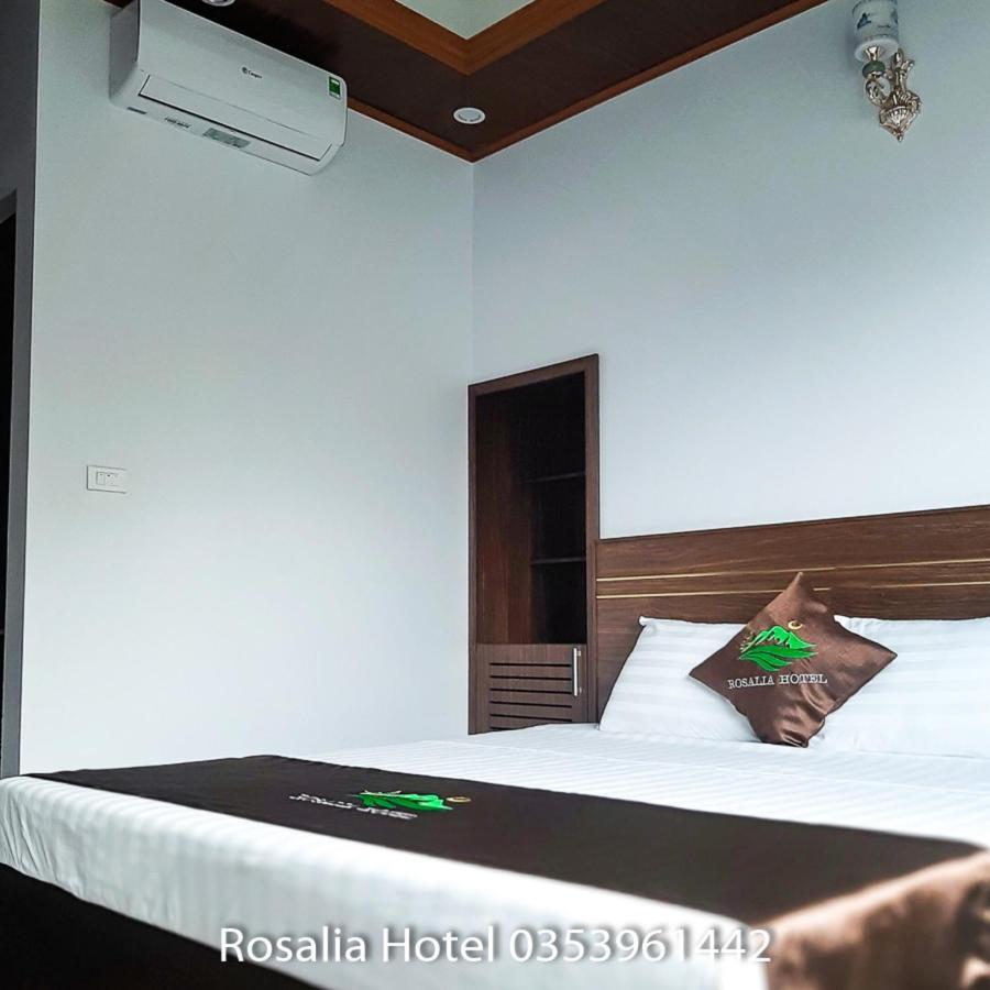 Hotel Khach San Rosalia Tam Ðảo Exteriér fotografie